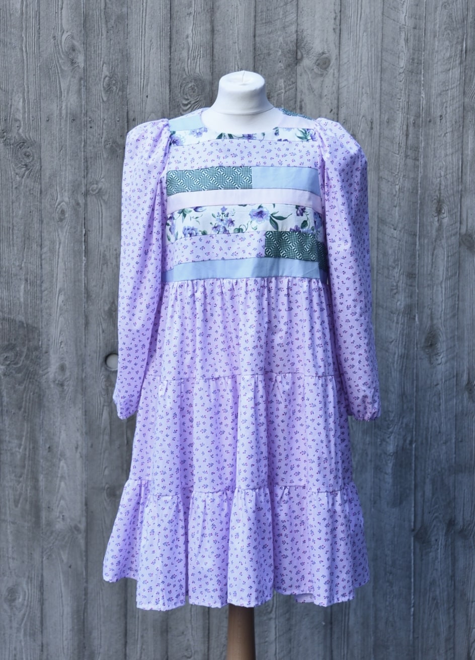 Boriseva Vintage lilleline kleit - heleroosa