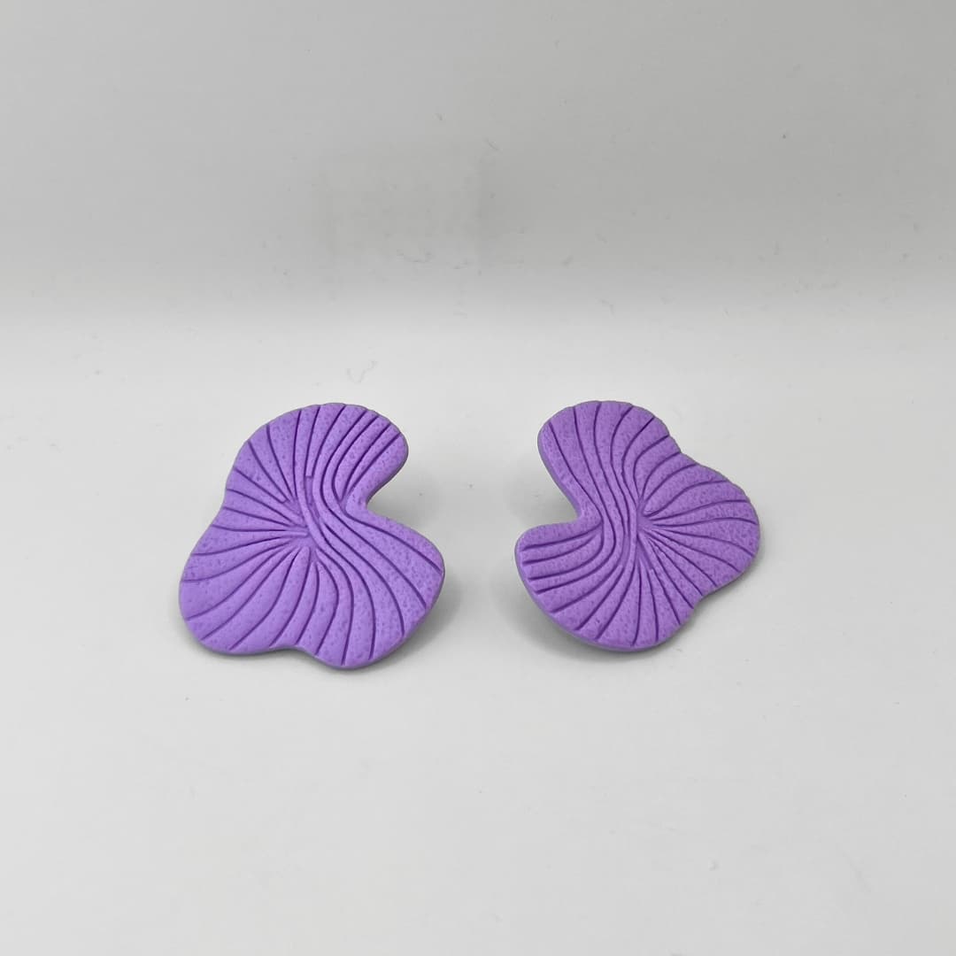 Lumme polümeersavist kõrvarõngad Rea - Lilla