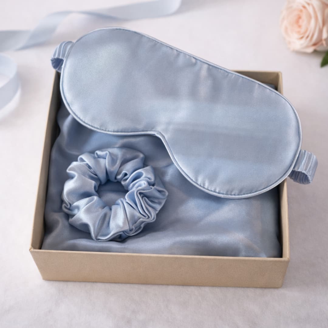 Kinkekomplekt 100% siid - Helesinine