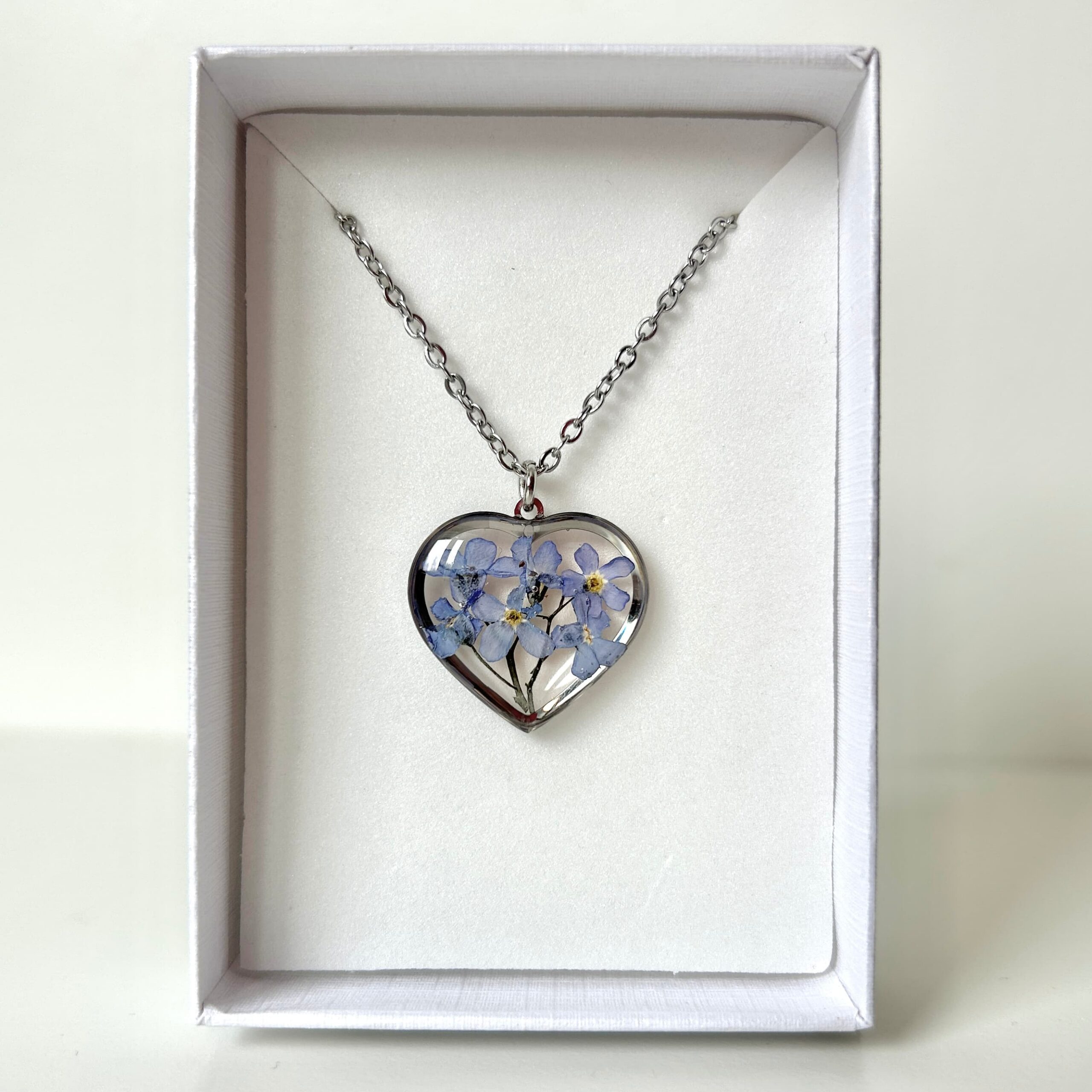 Meelespea Disain kaelakee - 08