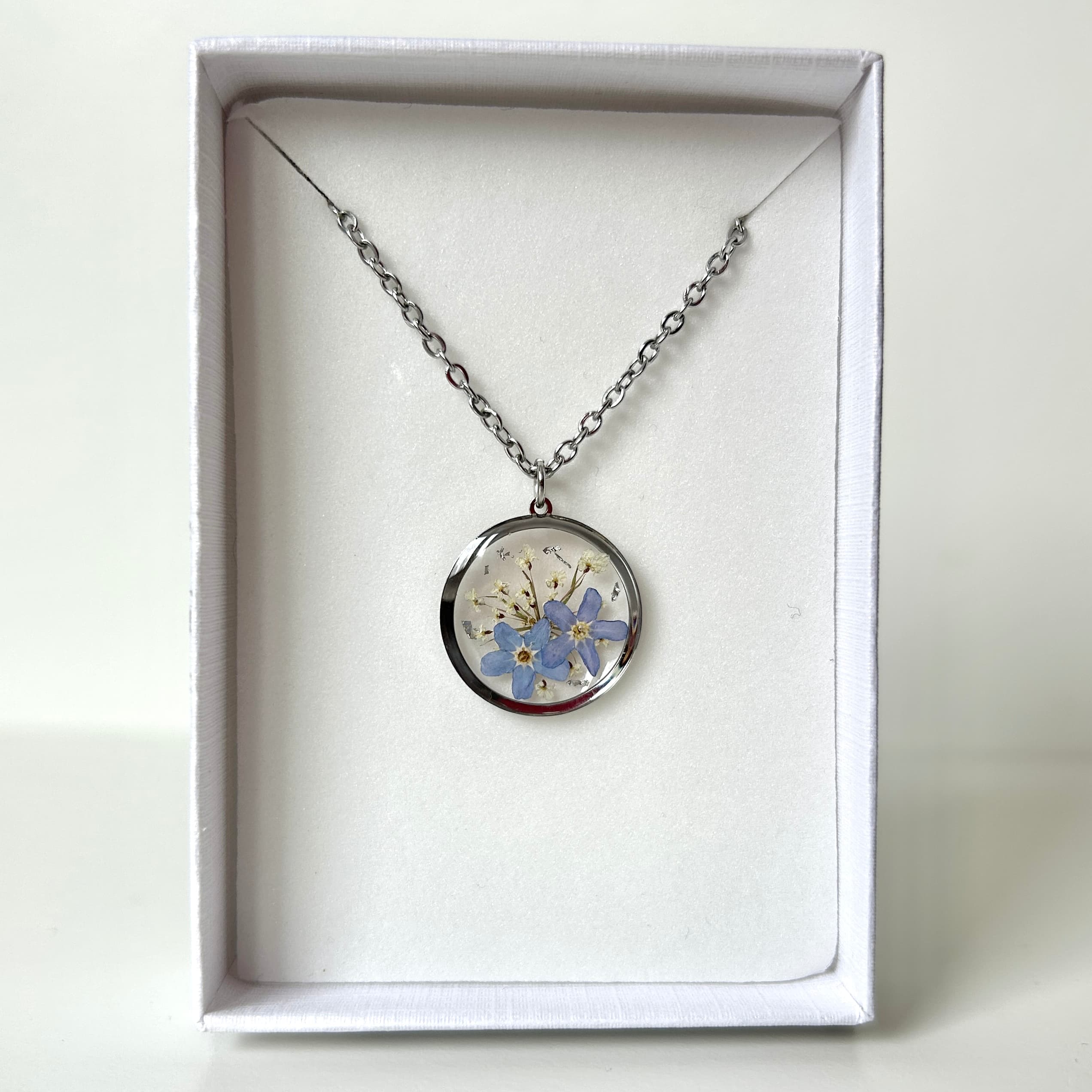 Meelespea Disain kaelakee - 01