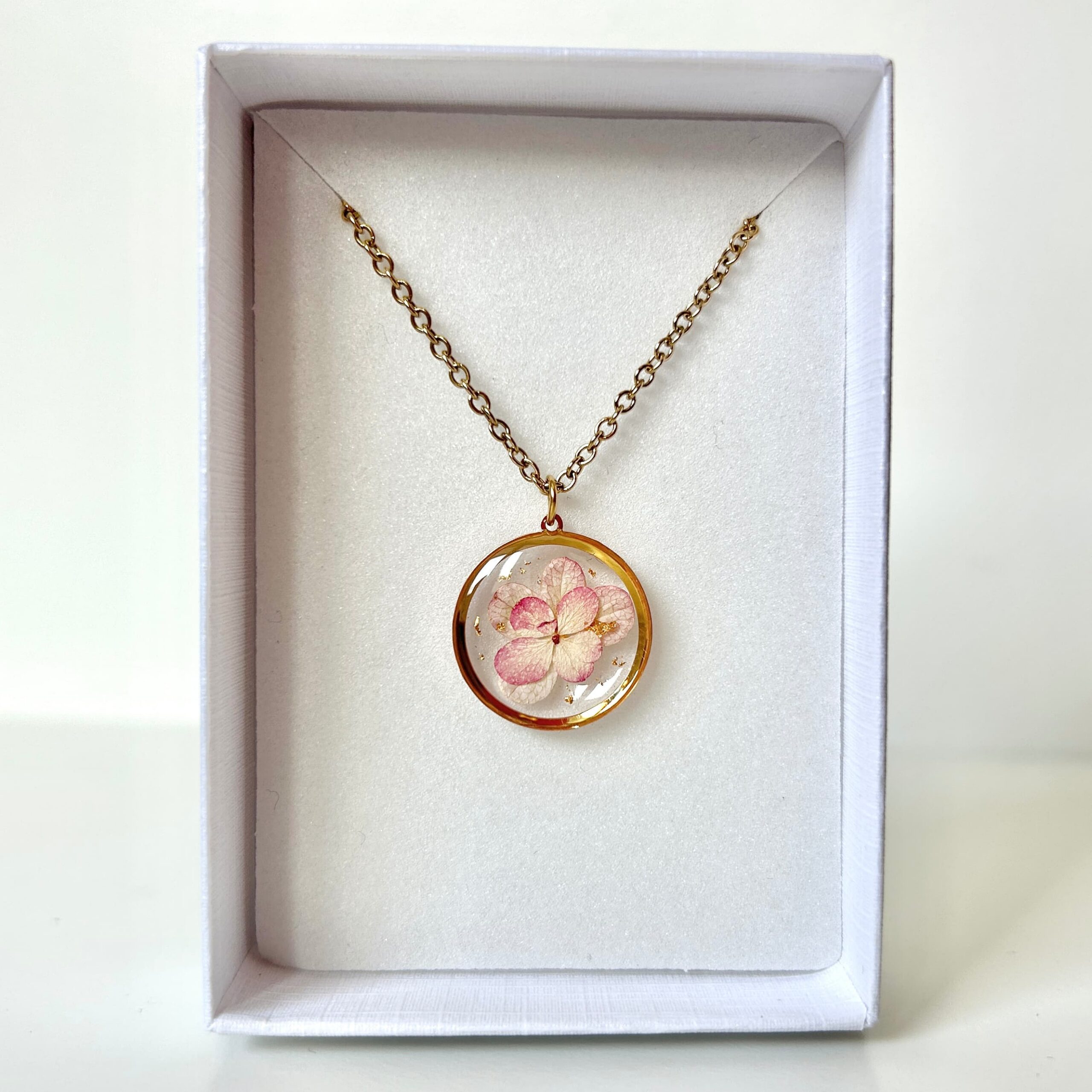 Meelespea Disain kaelakee - 05