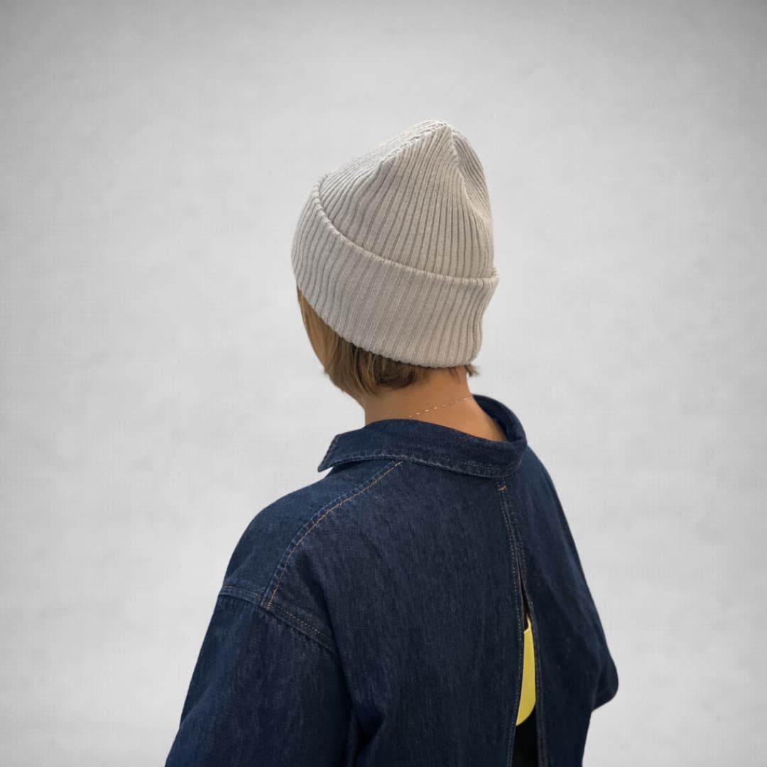 Valent müts Dino - Hall