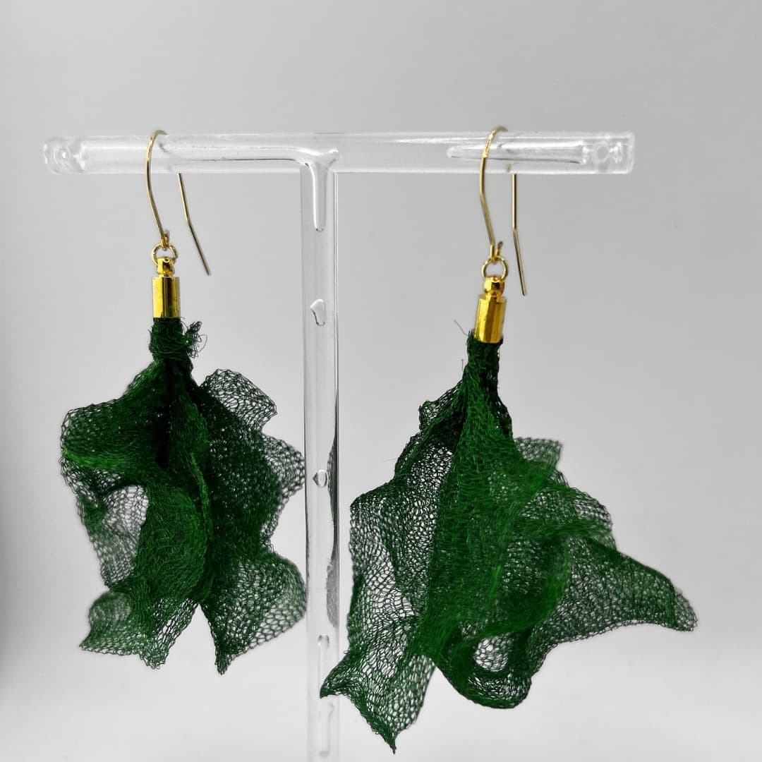 Veil of Dreams kõrvarõngad - Tumeroheline