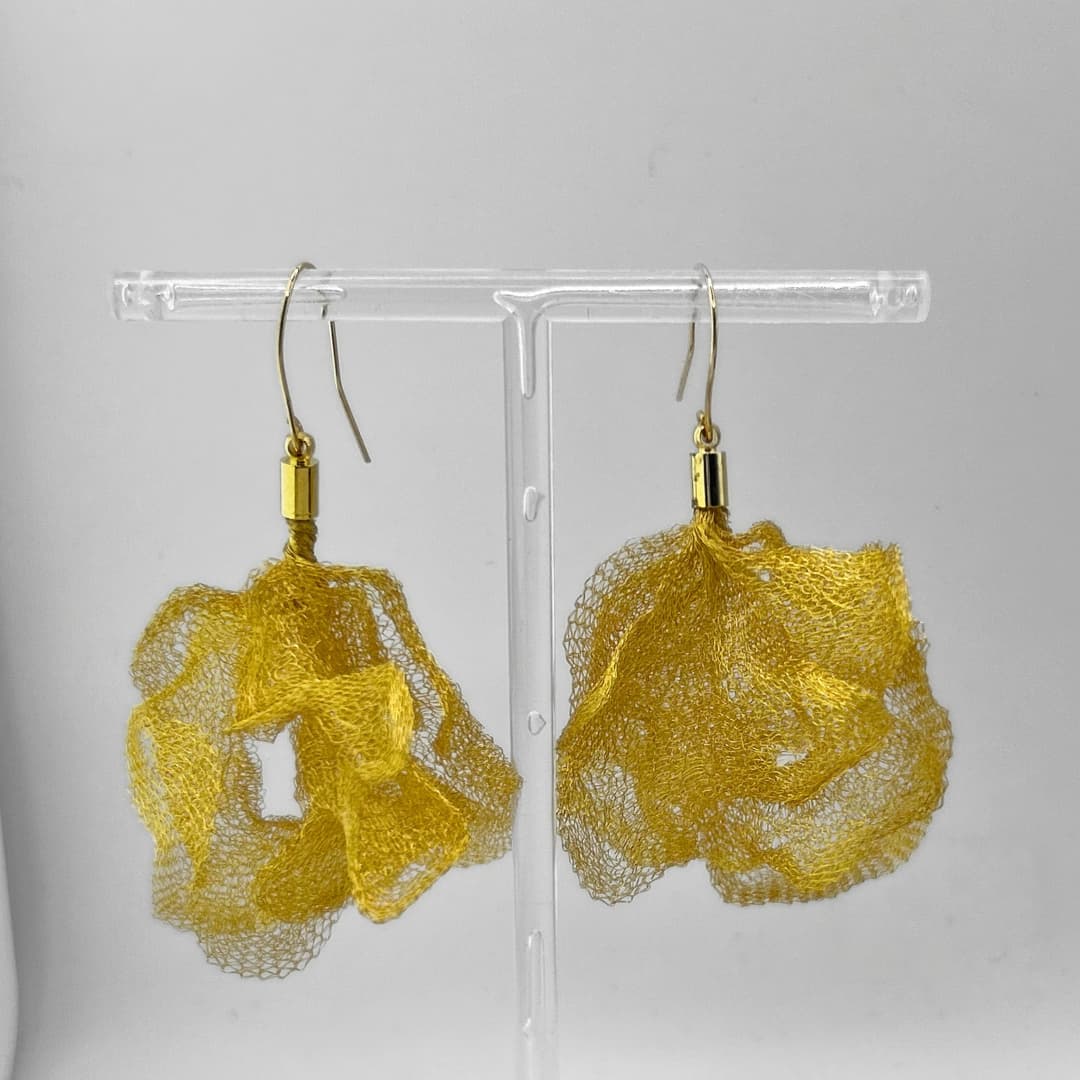 Veil of Dreams kõrvarõngad - Kollane