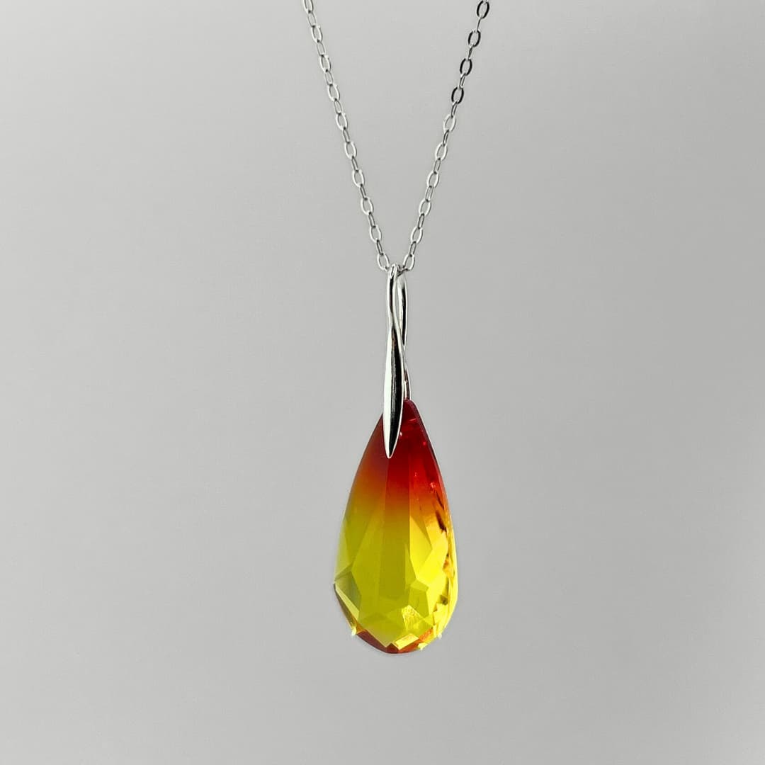 Swarovski kristalliga hõbedast kaelakee - Annabelle