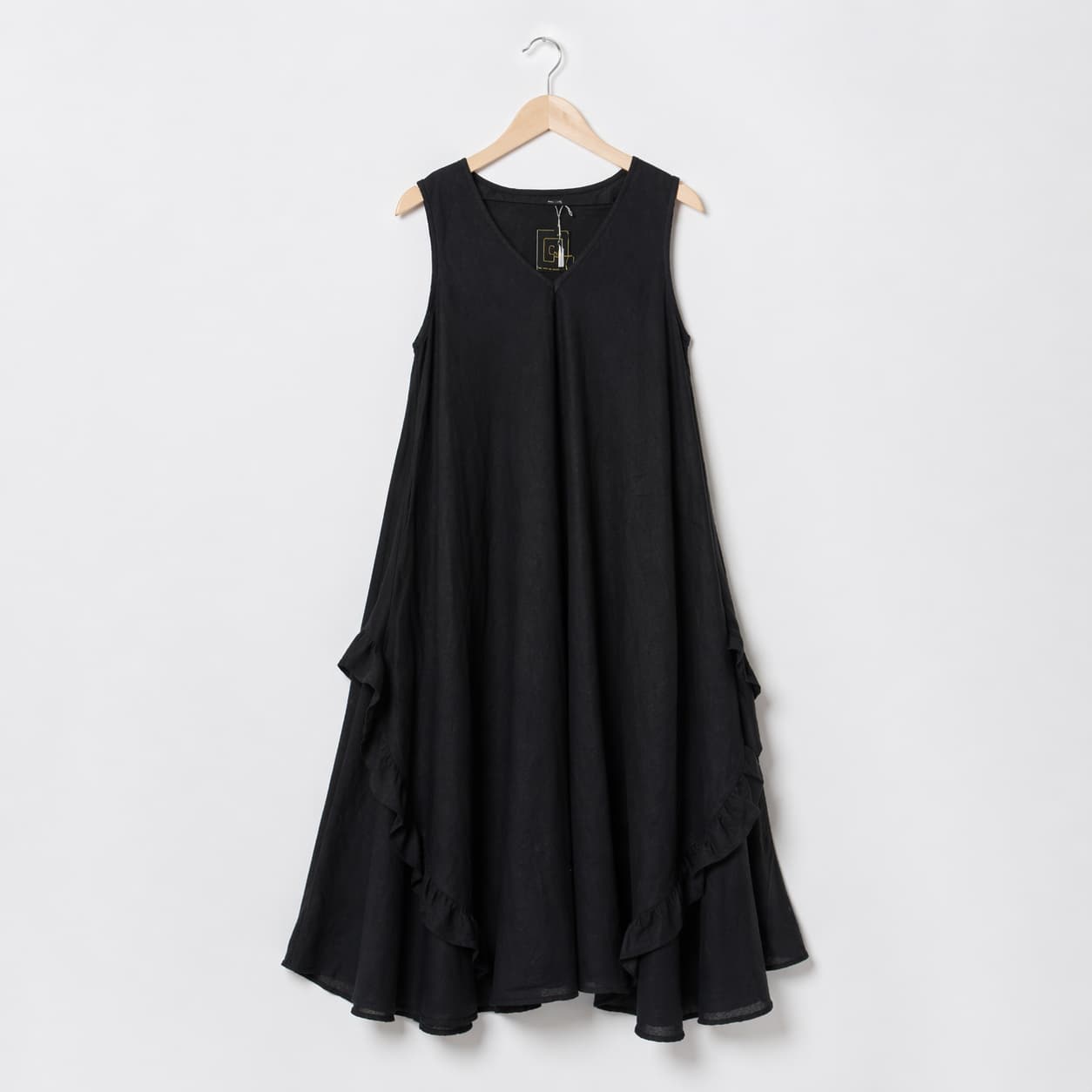 Kristi Mustkivi linane kleit - Must volangidega